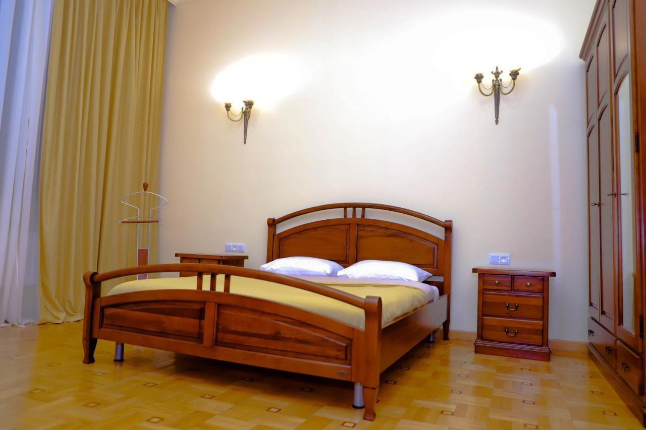 Araks Hotel Complex Gyumri Bagian luar foto